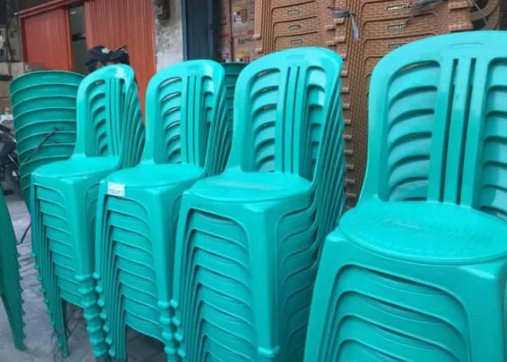 Kursi Plastik